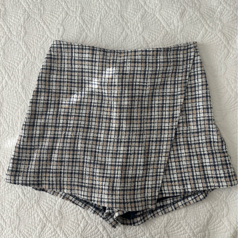 Abercrombie & Fitch Women's Plaid Skort (Medium)